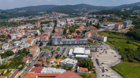 Loja para Venda em Vila Chã, Codal e Vila Cova de Perrinho