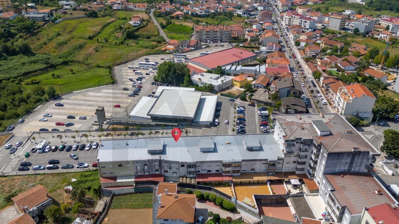 Loja para Venda em Vila Chã, Codal e Vila Cova de Perrinho Foto 6