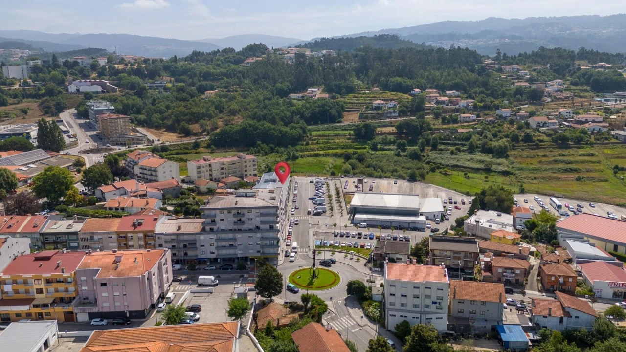 Loja para Venda em Vila Chã, Codal e Vila Cova de Perrinho Foto 7