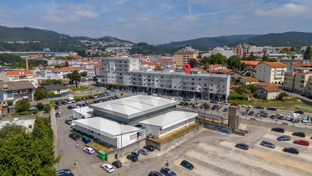 Loja para Venda em Vila Chã, Codal e Vila Cova de Perrinho Foto 14