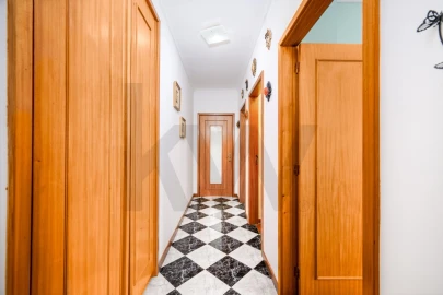 Apartamento T3 para Venda em Esmoriz