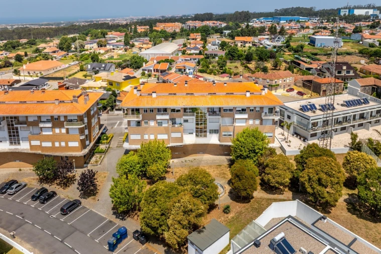 Apartamento T3 para Venda em Esmoriz Foto 24