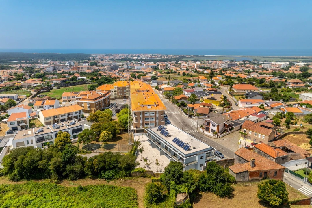 Apartamento T3 para Venda em Esmoriz Foto 1