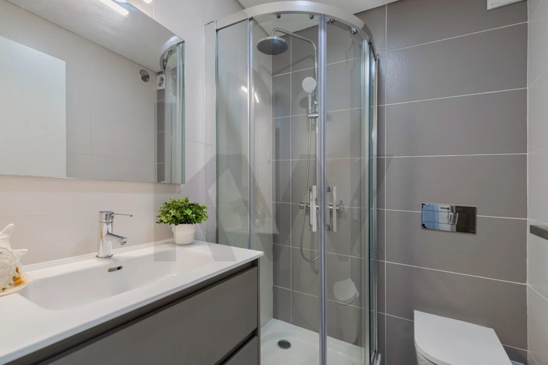 Apartamento T3 para Venda em Fernao Ferro Foto 16