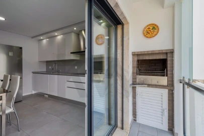 Apartamento T3 para Venda em Fernao Ferro