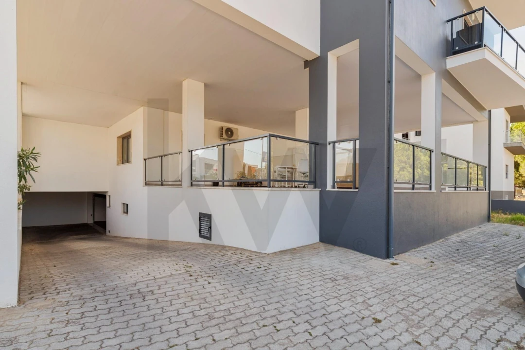 Apartamento T3 para Venda em Fernao Ferro Foto 23