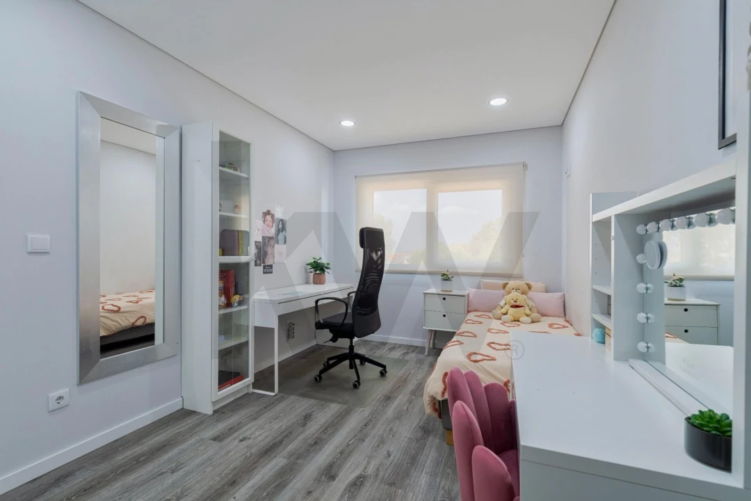 Apartamento T3 para Venda em Fernao Ferro Foto 17
