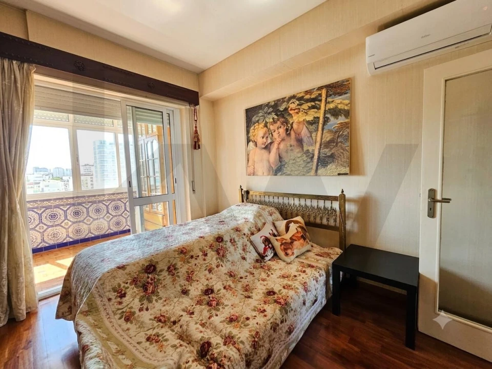 Apartamento T4 para Venda em Olivais Foto 23