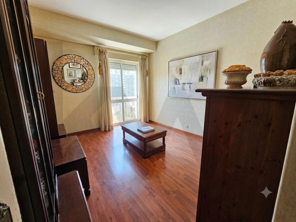 Apartamento T4 para Venda em Olivais Foto 25