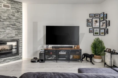 Moradia T4 para Venda em Fernao Ferro