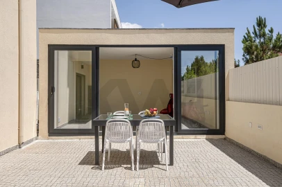 Moradia T4 para Venda em Fernao Ferro