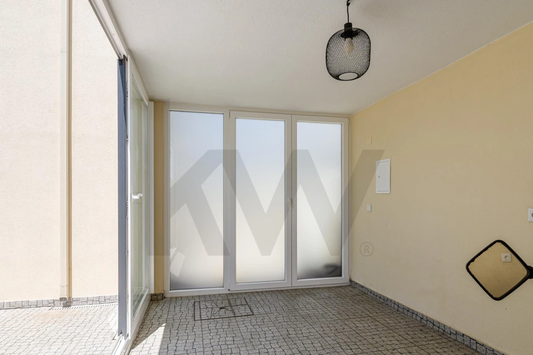 Moradia T4 para Venda em Fernao Ferro Foto 20