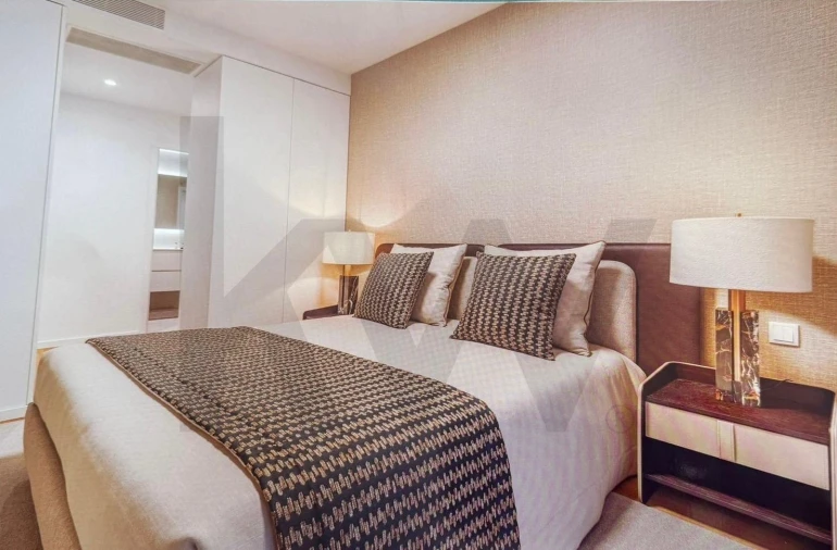 Apartamento T4 para Venda em Santa Marinha e São Pedro da Afurada Foto 6