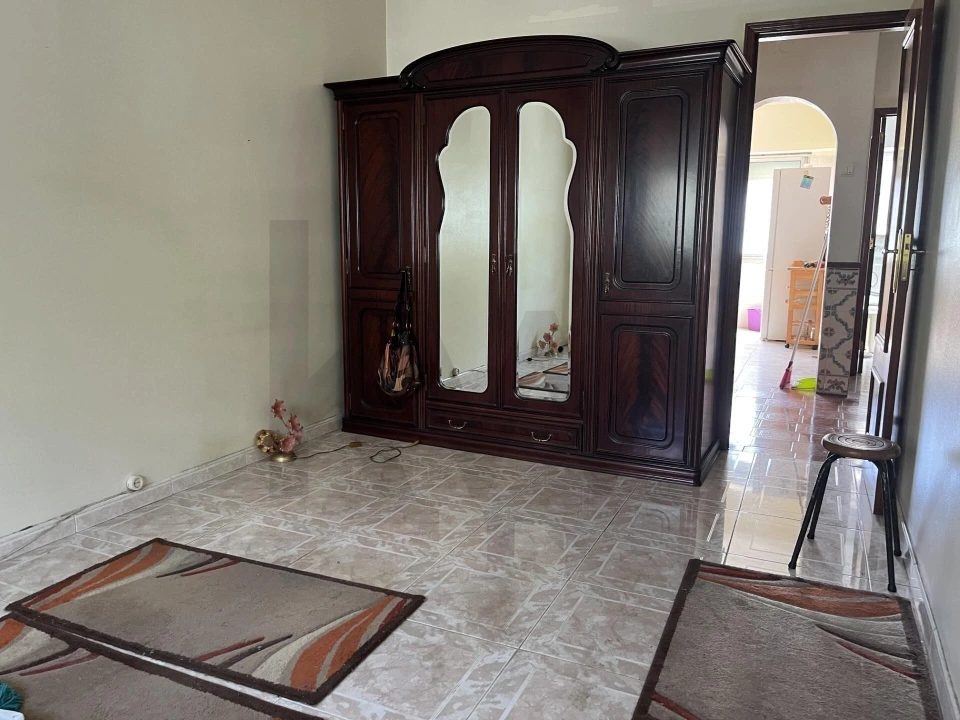 Apartamento T3 para Venda em Venteira Foto 3