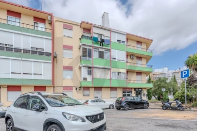 Apartamento T1 para Arrendamento em Vialonga