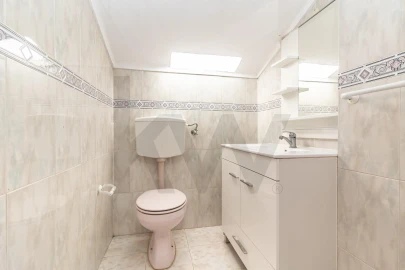Moradia T9 para Venda em Azeitão (São Lourenço e São Simão)