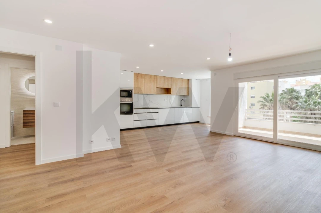 Apartamento T3 para Arrendamento em Carcavelos e Parede Foto 2
