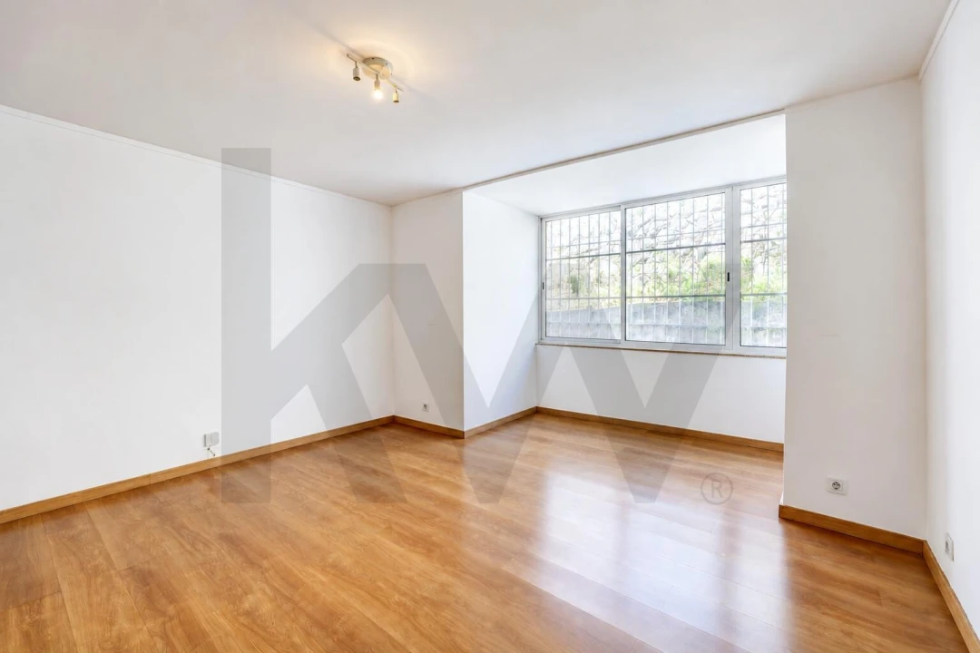 Apartamento T2 para Venda em Cascais e Estoril Foto 2