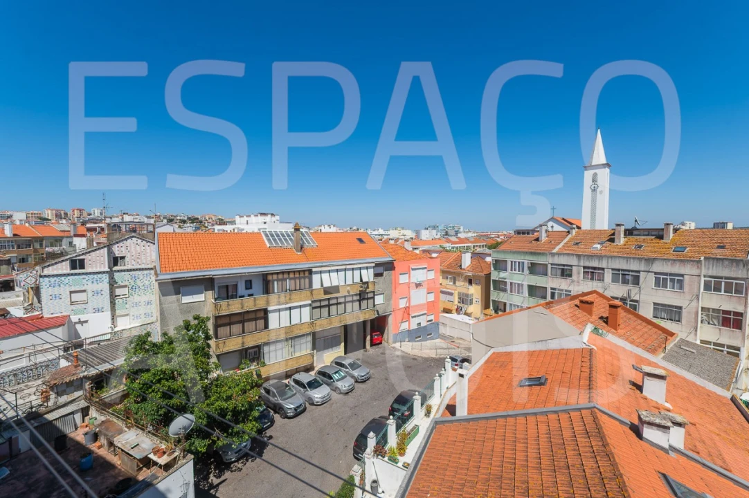 Apartamento T3 para Arrendamento em Venteira Foto 19