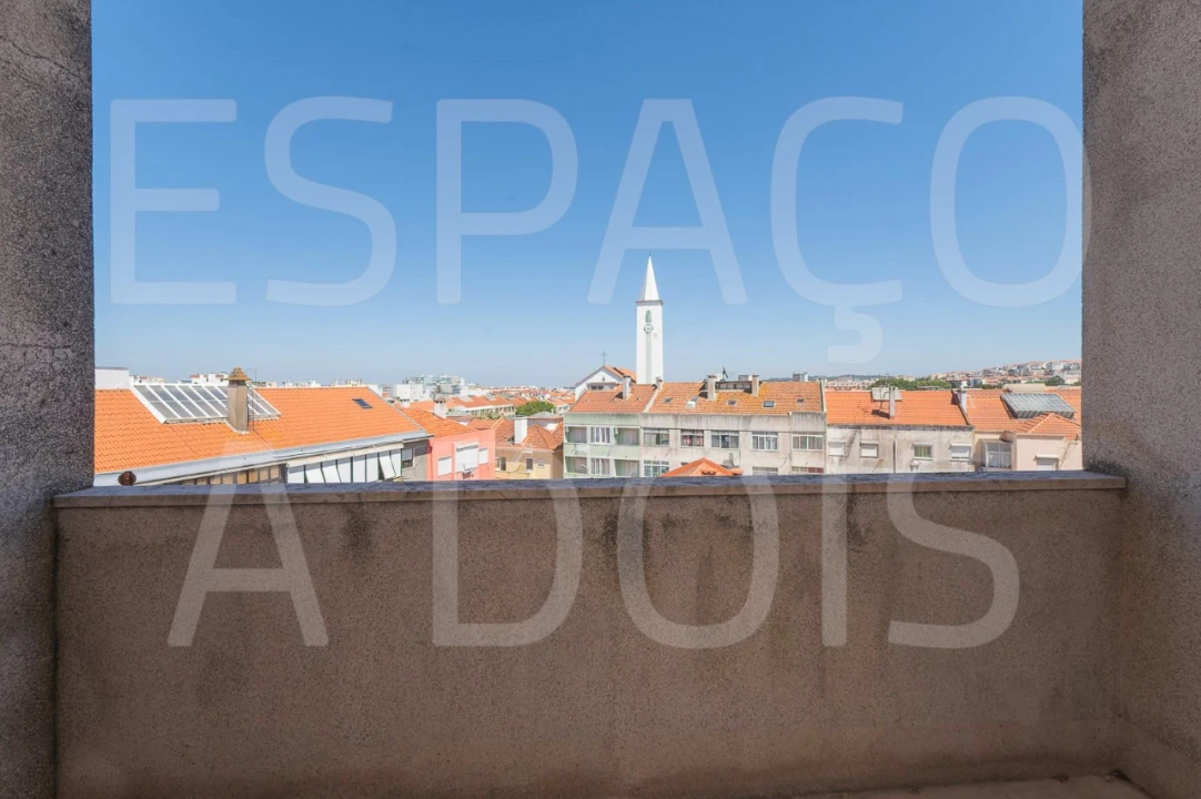 Apartamento T3 para Arrendamento em Venteira Foto 34