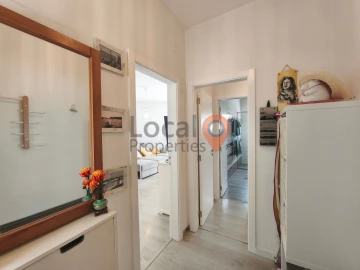 Apartamento T2 para Venda em Lagos (São Sebastião e Santa Maria)
