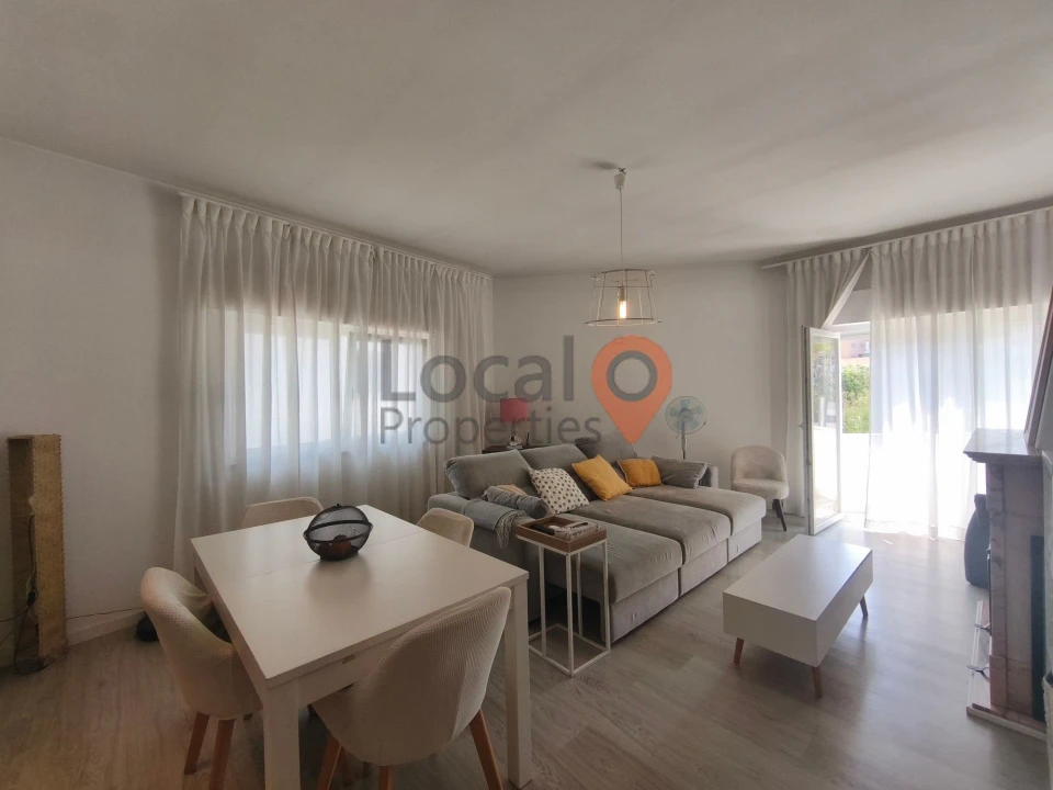 Apartamento T2 para Venda em Lagos (São Sebastião e Santa Maria) Foto 2