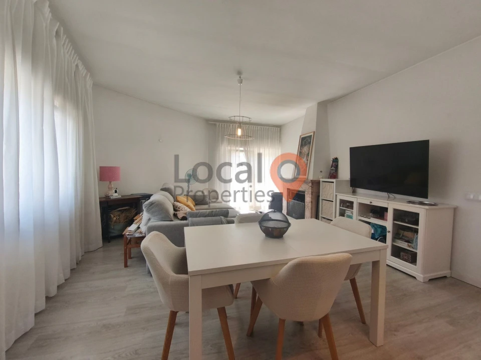 Apartamento T2 para Venda em Lagos (São Sebastião e Santa Maria) Foto 3