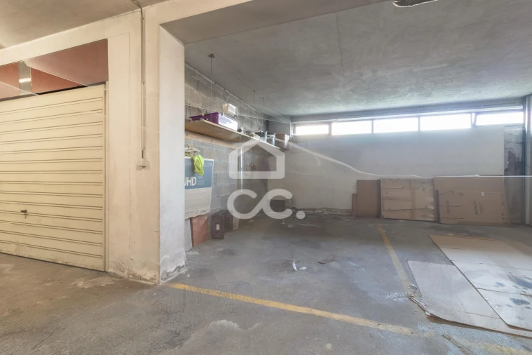Apartamento T3 para Venda em Selho (São Jorge) Foto 24
