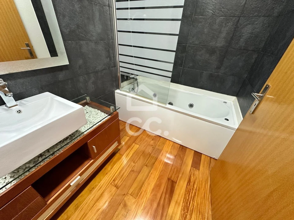 Apartamento T4 para Venda em Póvoa de Varzim, Beiriz e Argivai Foto 25