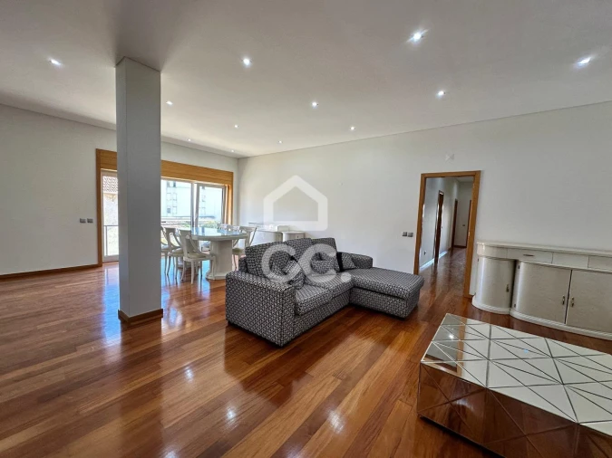Apartamento T4 para Venda em Póvoa de Varzim, Beiriz e Argivai Foto 21