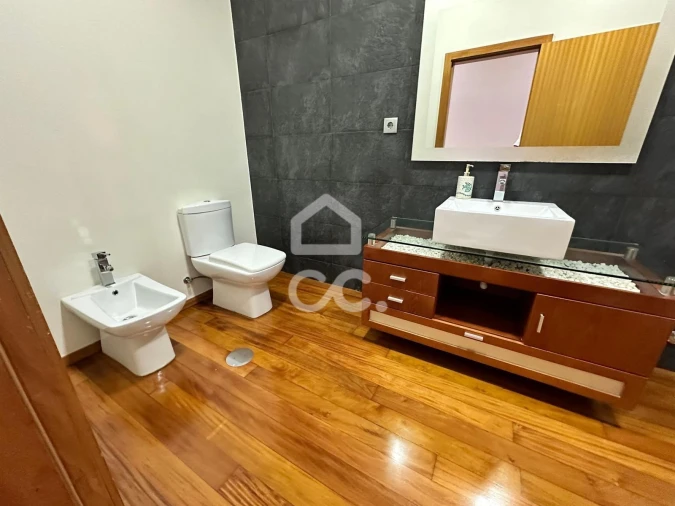 Apartamento T4 para Venda em Póvoa de Varzim, Beiriz e Argivai Foto 23