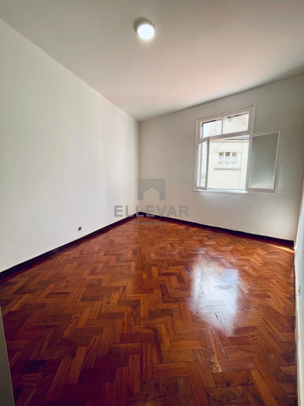 Apartamento T2 para Venda em Funchal (Se) Foto 10