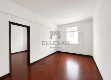 Apartamento T2 para Venda em Funchal (Se)