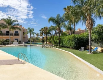 Apartamento T2 para Venda em Santa Barbara de Nexe