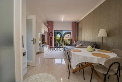 Apartamento T2 para Venda em Santa Barbara de Nexe