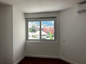 Apartamento T1 para Venda em Funchal (São Pedro)