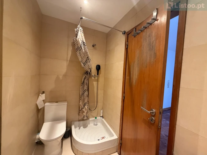 Apartamento T1 para Venda em Benfica Foto 16