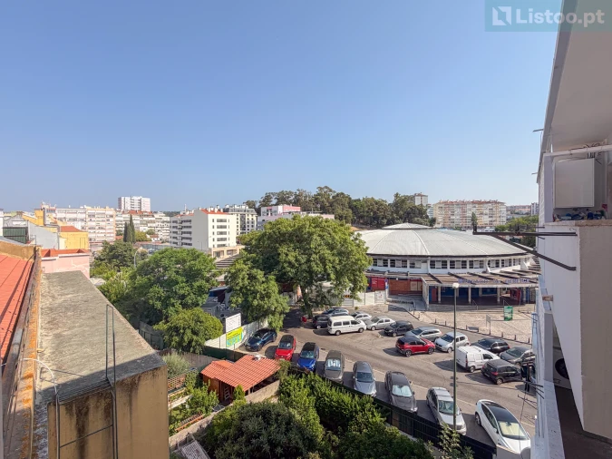 Apartamento T1 para Venda em Benfica Foto 12