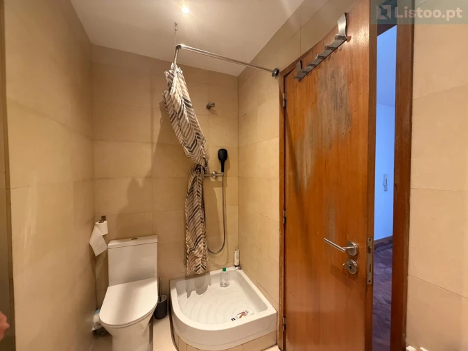 Apartamento T1 para Venda em Benfica Foto 17