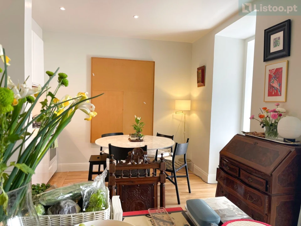 Apartamento T2 para Venda em Santo António Foto 19
