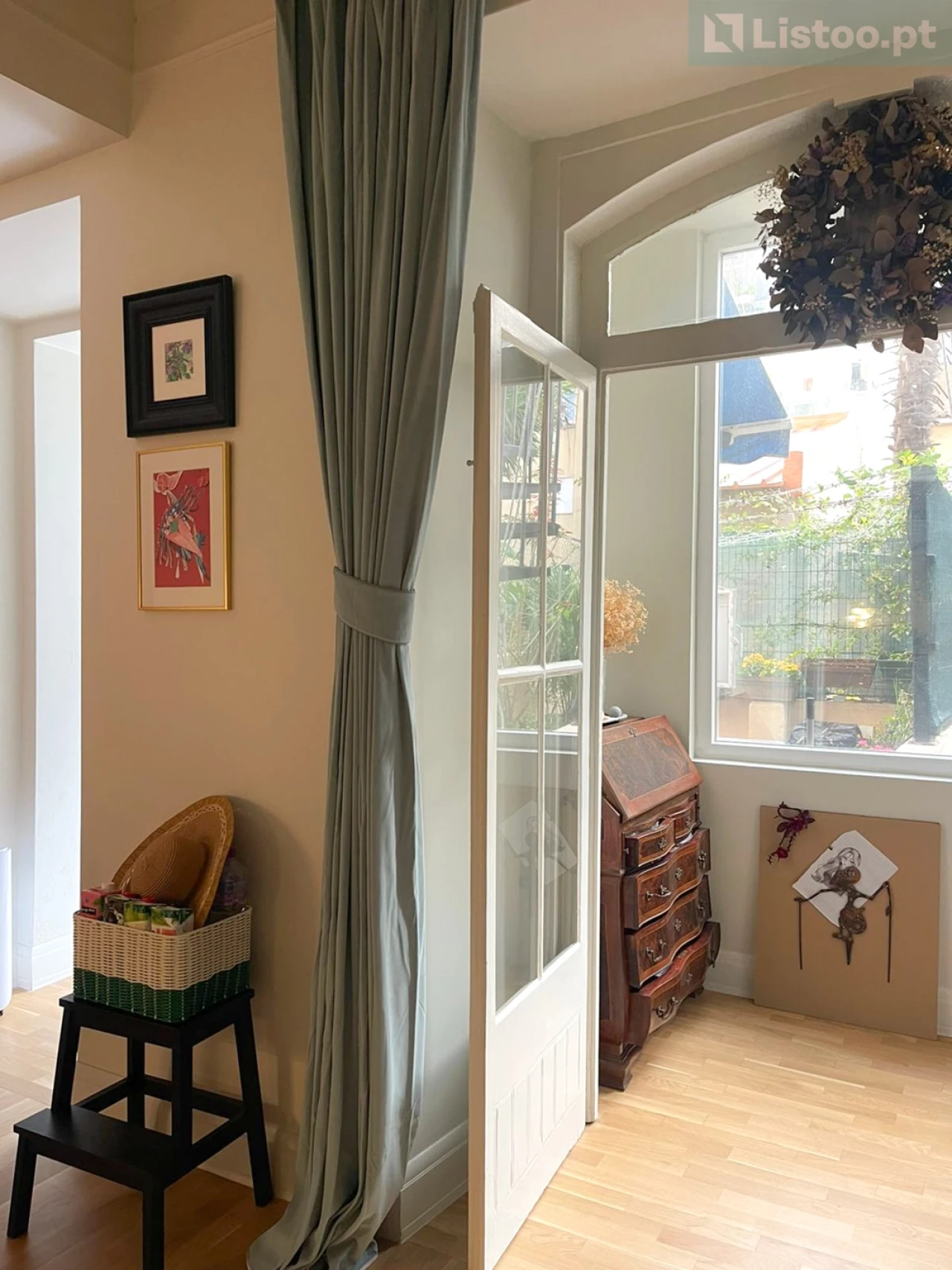 Apartamento T2 para Venda em Santo António Foto 4