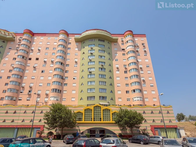 Apartamento T1 para Venda em Areeiro Foto 30