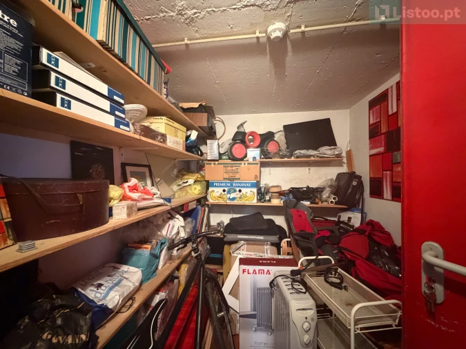 Apartamento T1 para Venda em Areeiro Foto 34