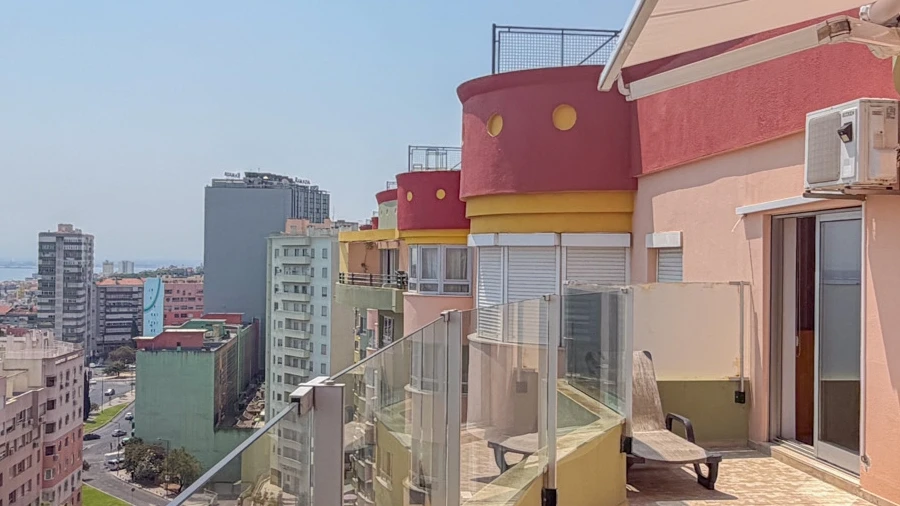 Apartamento T1 para Venda em Areeiro