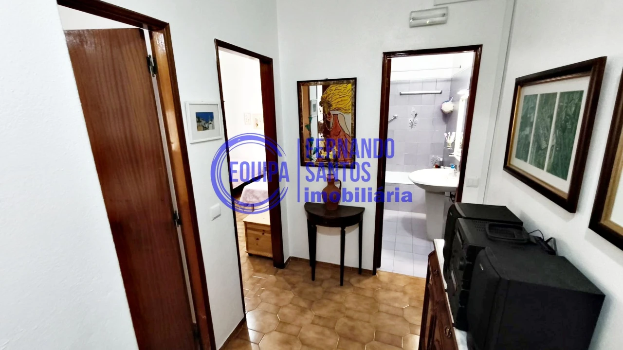 Apartamento T2 para Venda em Armação de Pera Foto 11