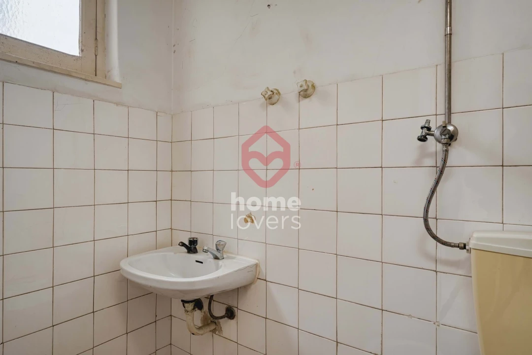 Apartamento T3 para Venda em Arroios Foto 12