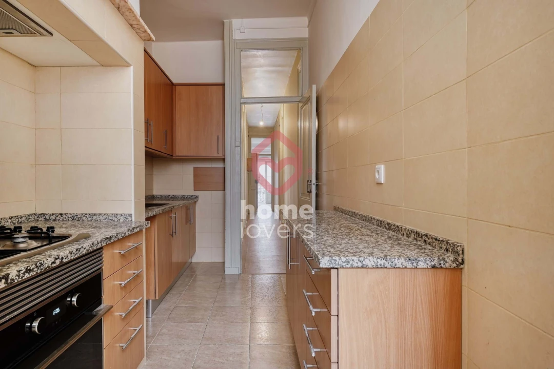 Apartamento T3 para Venda em Arroios Foto 9