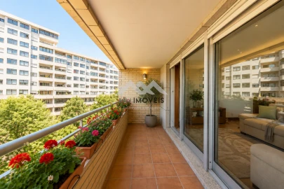Apartamento T2 para Venda em Aldoar, Foz do Douro e Nevogilde