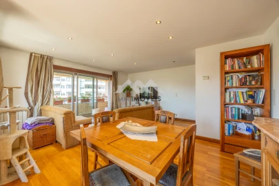 Apartamento T2 para Venda em Aldoar, Foz do Douro e Nevogilde