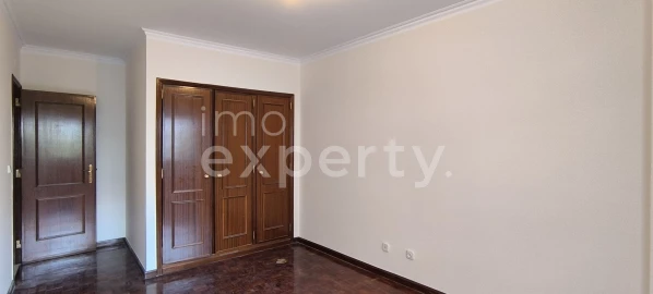 Apartamento T2 para Venda em Algueirão-Mem Martins
